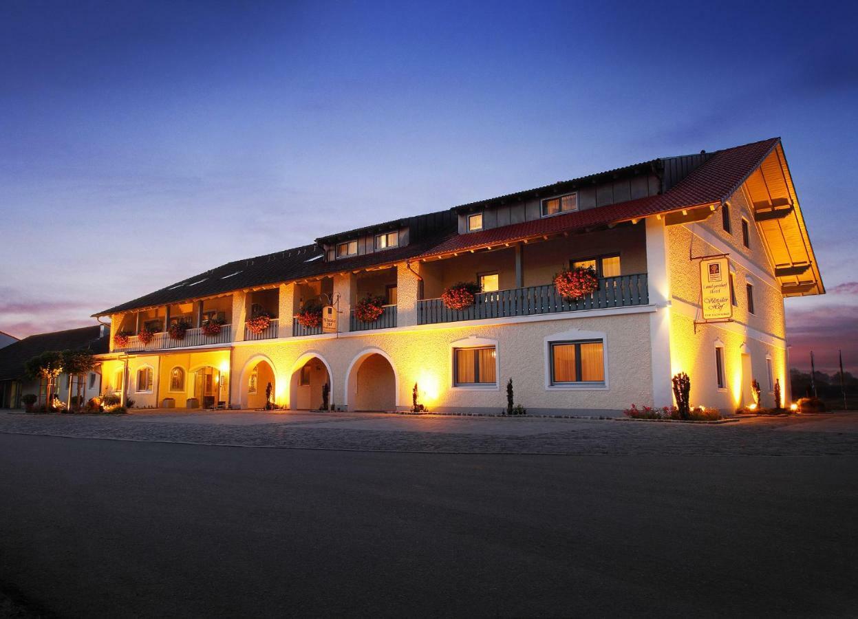 Vilstaler Hof Landgasthof & Hotel Rottersdorf エクステリア 写真